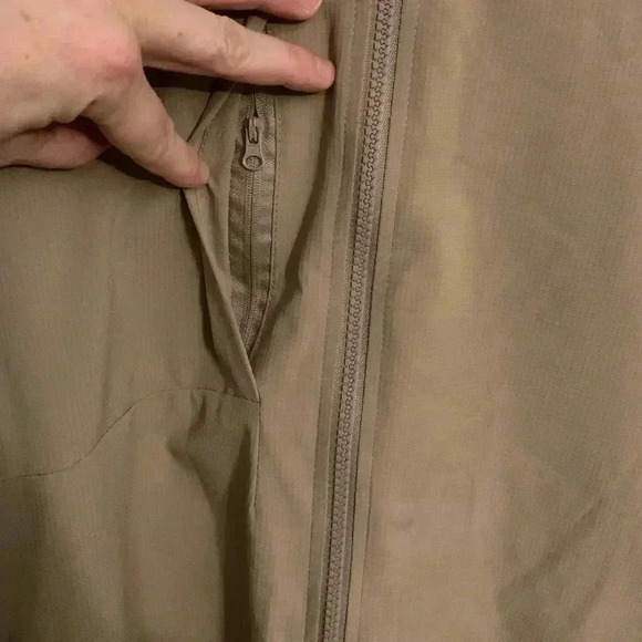 NWT Grand Running Club Marco Jacket in Taupe/Oatmeal/Tan, Mens size Large - Picture 5 of 10